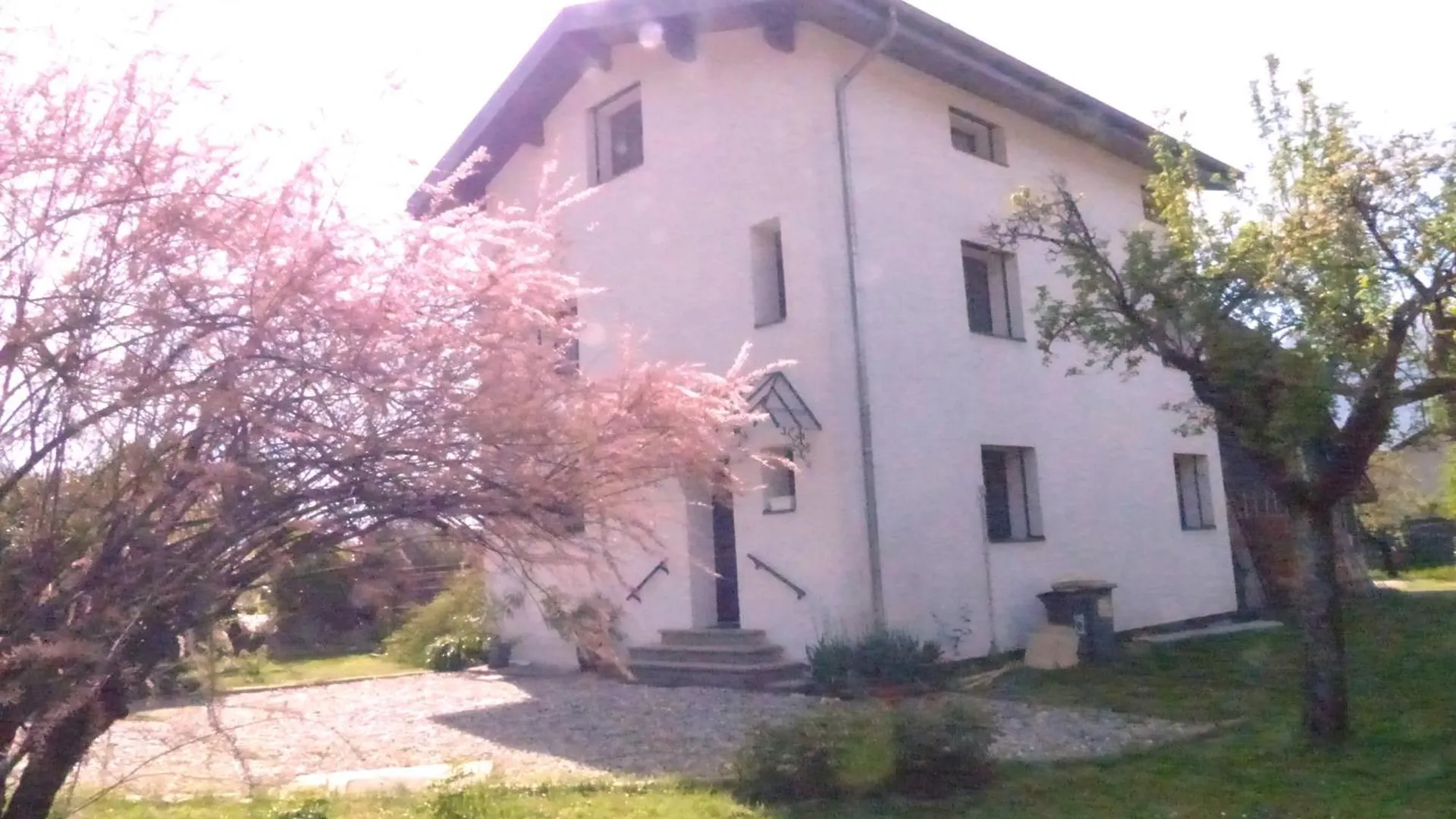GrignonAu Ptit Bonheur住宿加早餐旅馆 Grignon