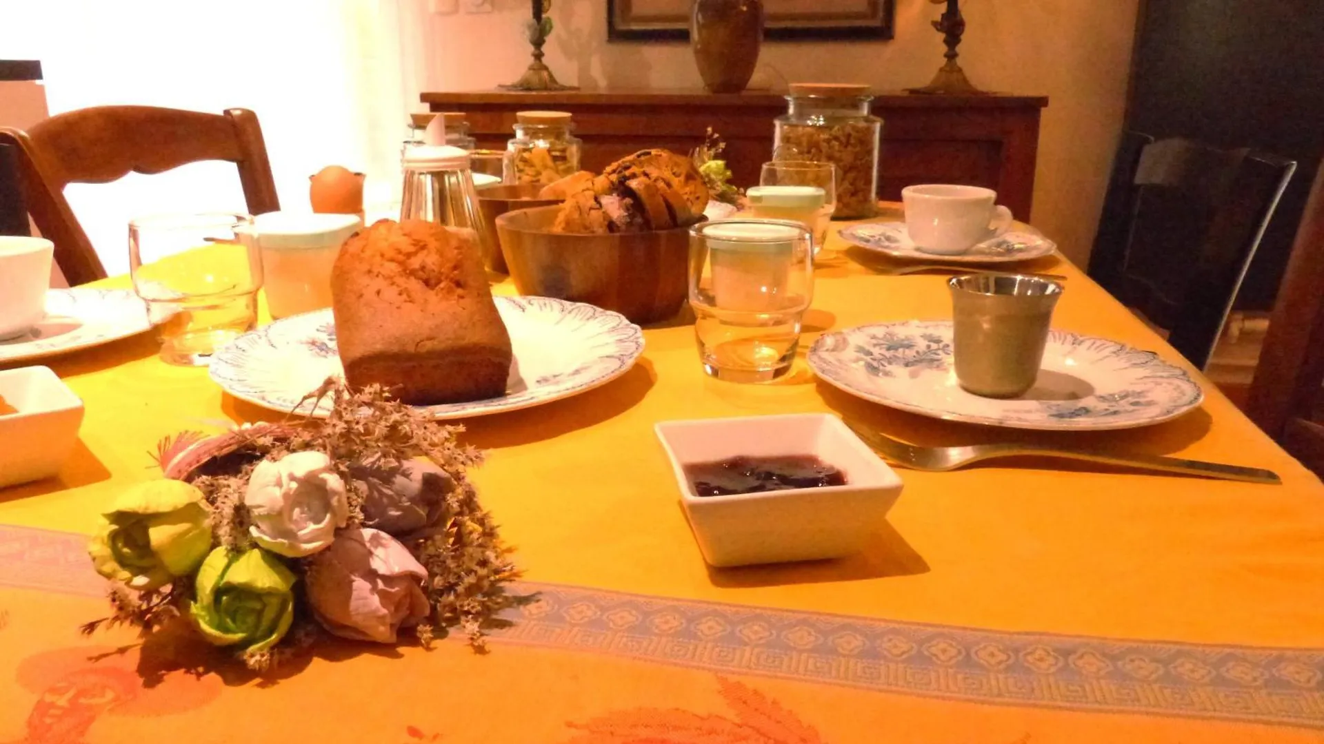 住宿加早餐酒店 GrignonAu Ptit Bonheur住宿加早餐旅馆
